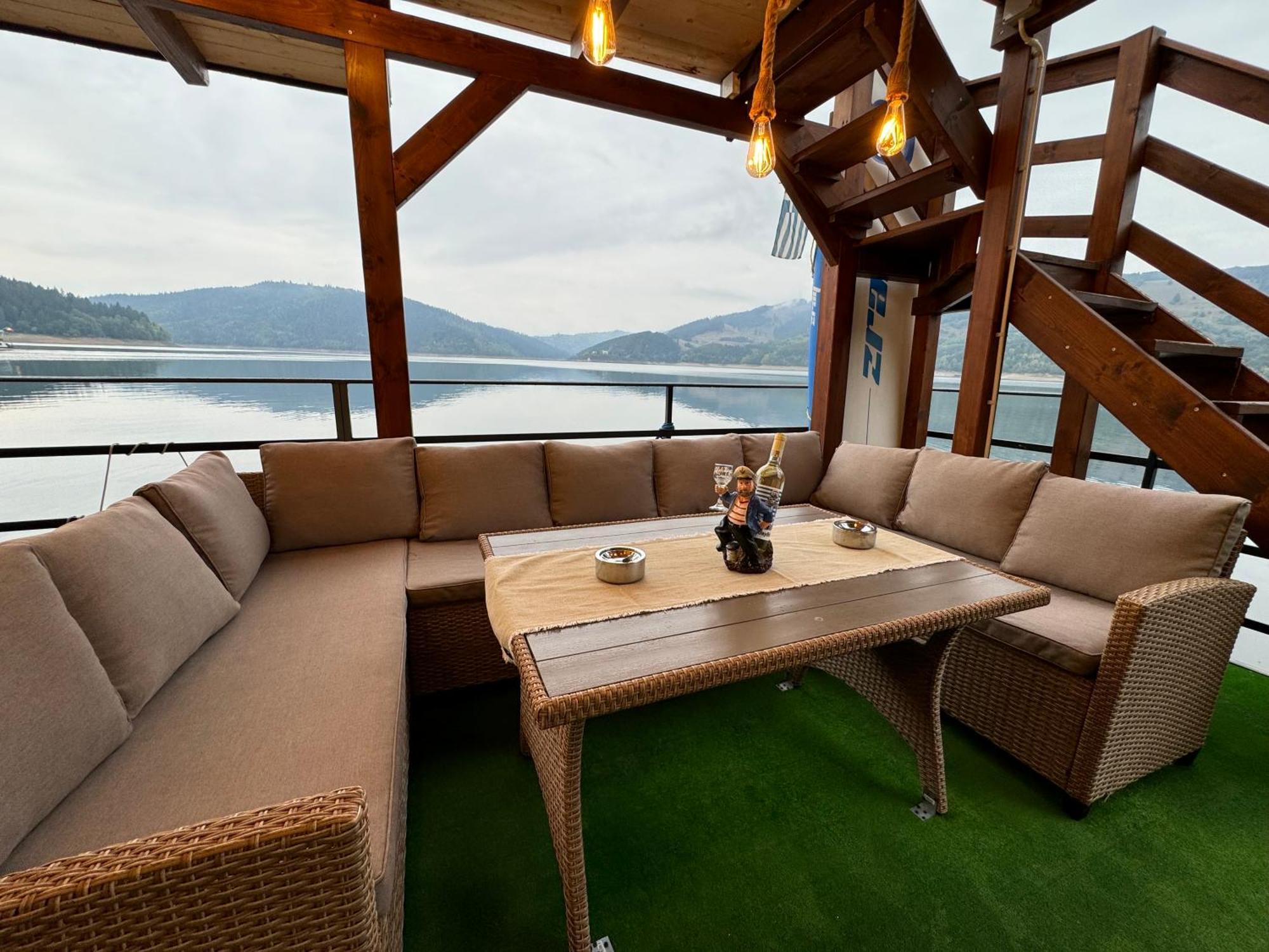 Holiday Bicaz Bungalows On The Lake Eksteriør bilde